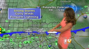 Lisa Villegas - The Weather Authority - CBS11_04.ts_snapshot_00.48_[2015.10.03_23.55.44]